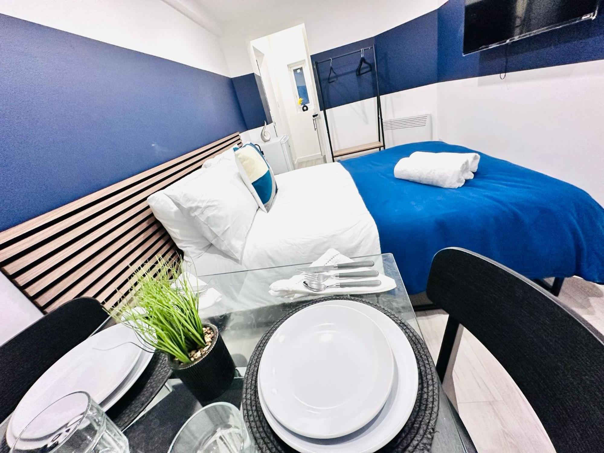High Standard Central Studios Perfect For Tourists! Londres Extérieur photo